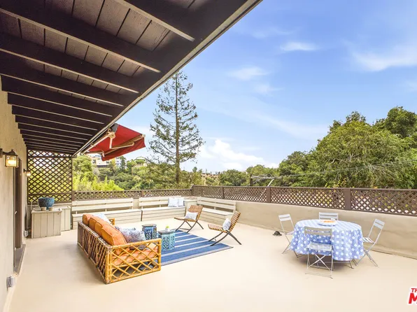 6159 Glen Oak St, Los Angeles, CA 90068