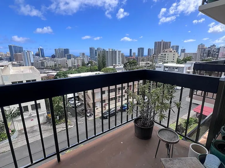 1560 Thurston Ave #503 — Photo 6