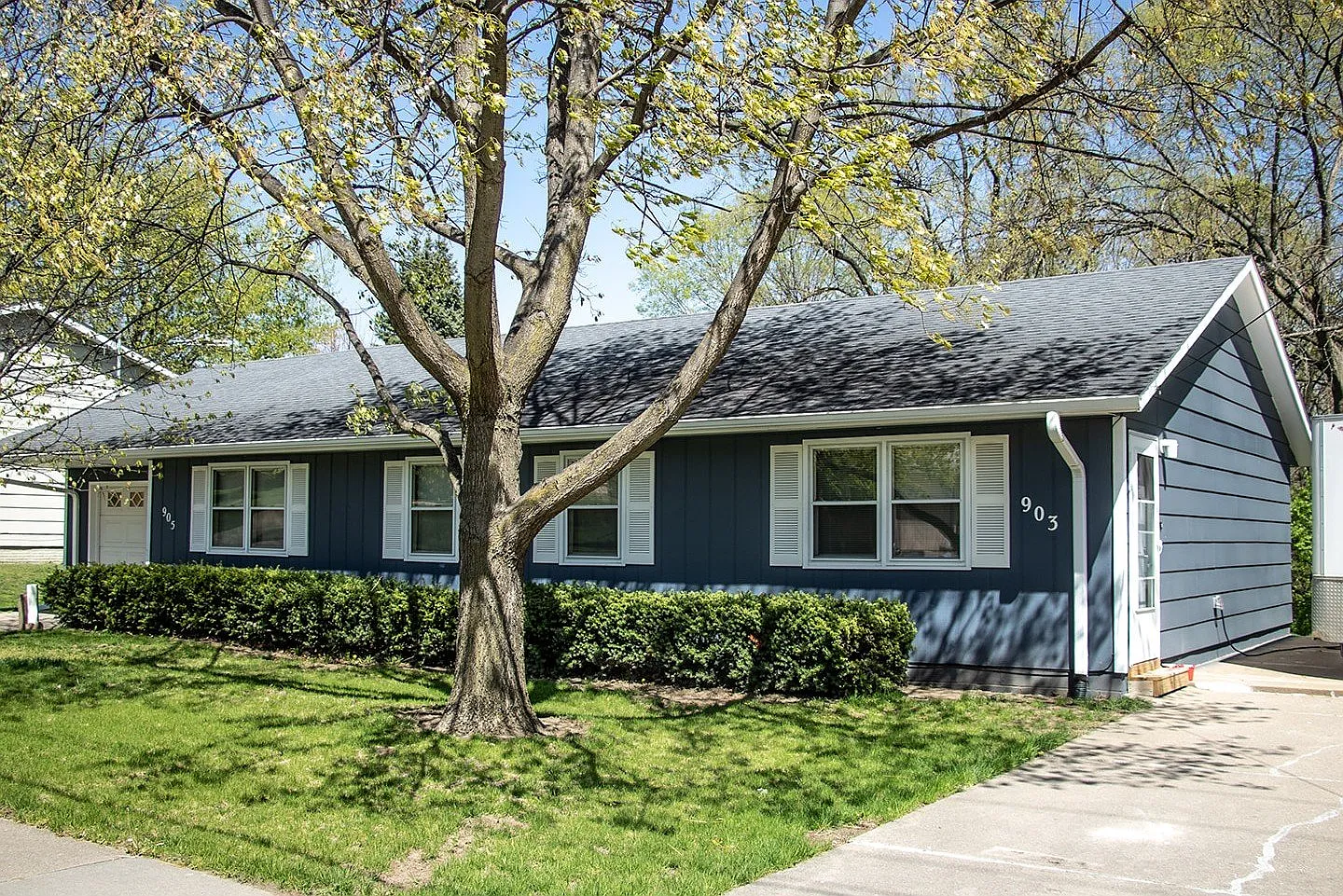 905 N Roche St — Photo 1