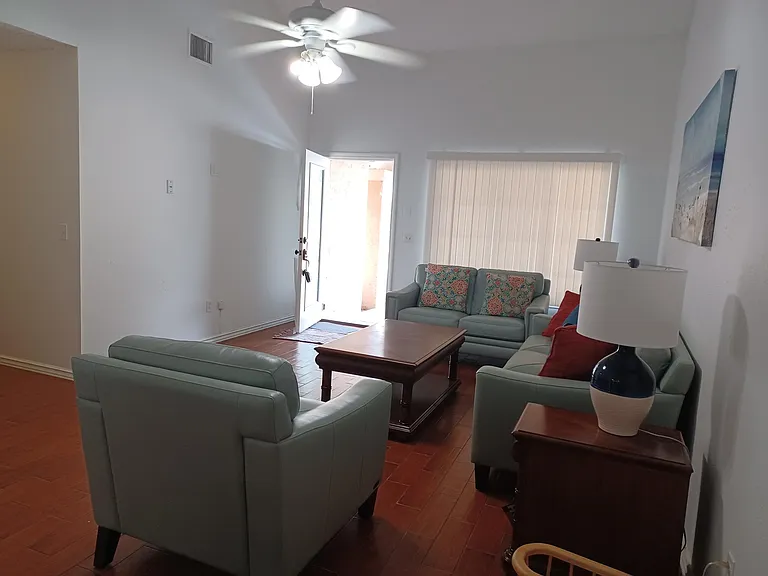 11424 Haymarket Ct — Photo 4
