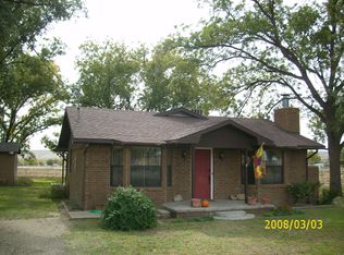4307 Harmon Ln, Carlsbad, NM 88220