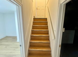 27 Lyndale Dr, Toronto, ON M2N 2X9