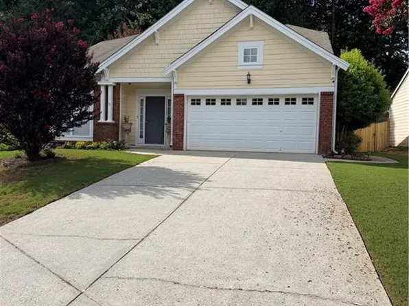 2219 Alnwick Dr, Duluth, GA 30096