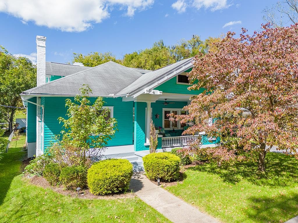 710 Tazewell Ave, Bluefield, VA 24605 Zillow