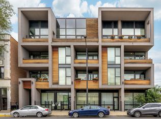 2426 W Chicago Ave #303, Chicago, IL 60622