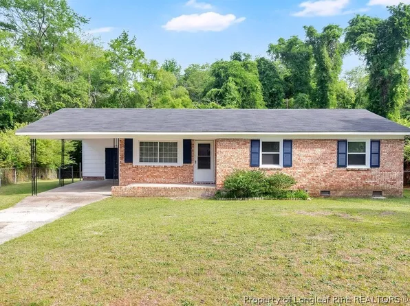 2627 Dumbarton Rd, Fayetteville, NC 28306
