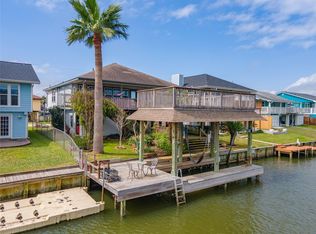 14 S Flamingo St, La Marque, TX 77568