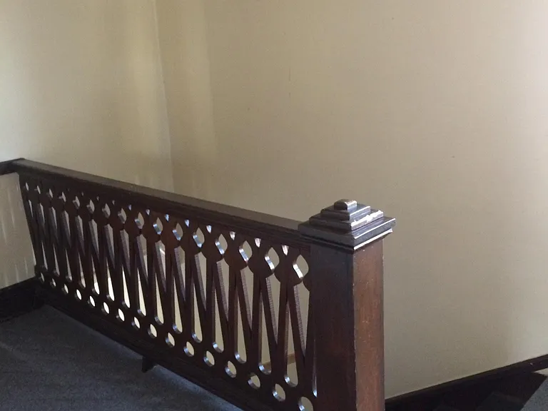Private entrance & stairway.
