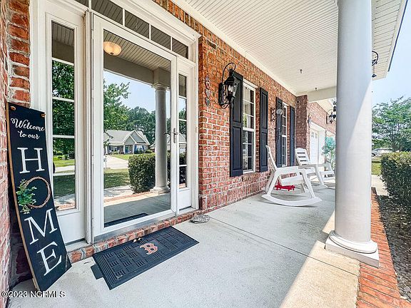 4th image of 118 Emberwood Drive