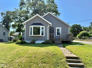 1254 E 16th St, Des Moines, IA 50316