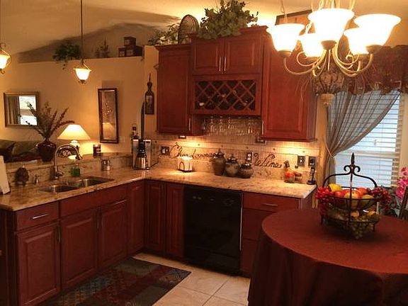 3rd image of 400 Wickham Lakes Dr