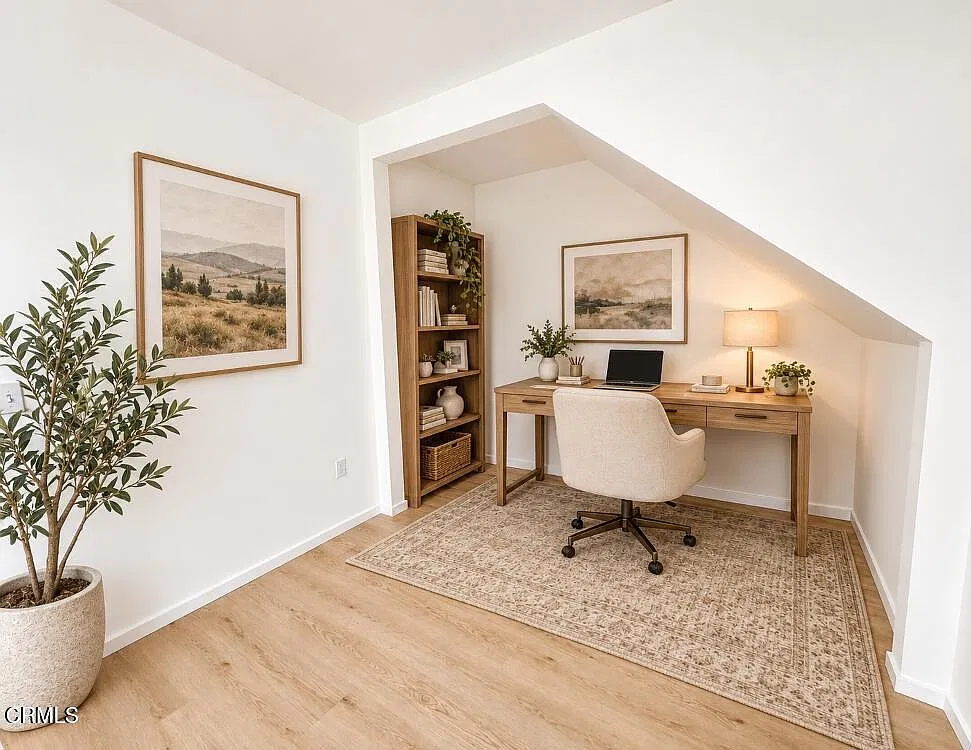 1 bed, 1.0 bath, 850 sqft, $2,100 — Photo 2