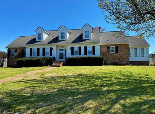 1803 Par Ln, Harrison, AR 72601
