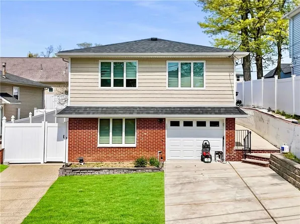 351 Dewey Ave, Staten Island, NY 10308