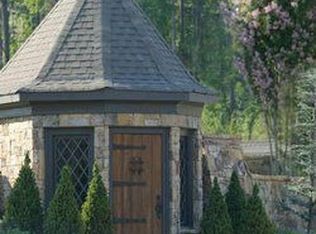 2145 Carlysle Croft Ct, Marietta, GA 30062