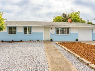 2005 Athens Ave, Redding, CA, 96001