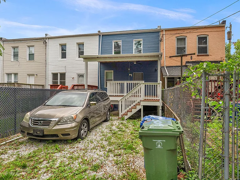 3003 W Garrison Ave — Photo 24