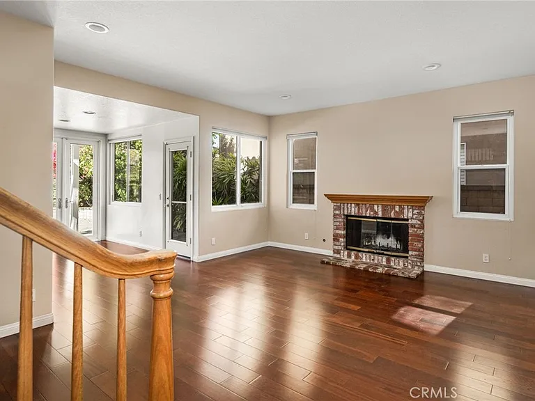 4867 Tremezzo Dr — Photo 13