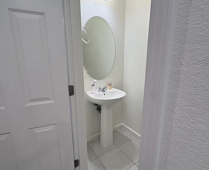 4221 Emerald Gate Ln — Photo 35