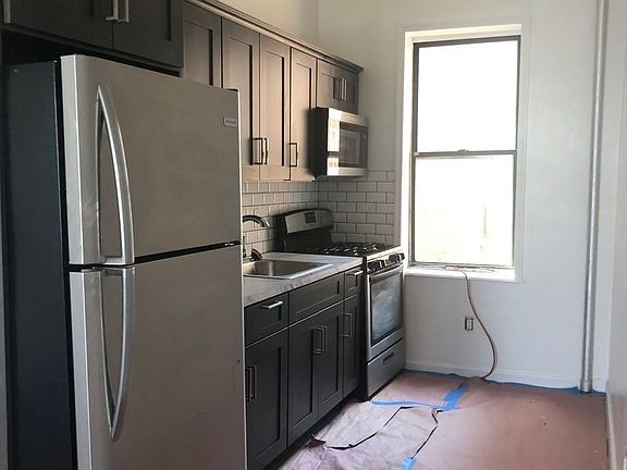 2nd image of 434 E 22nd St APT 3A