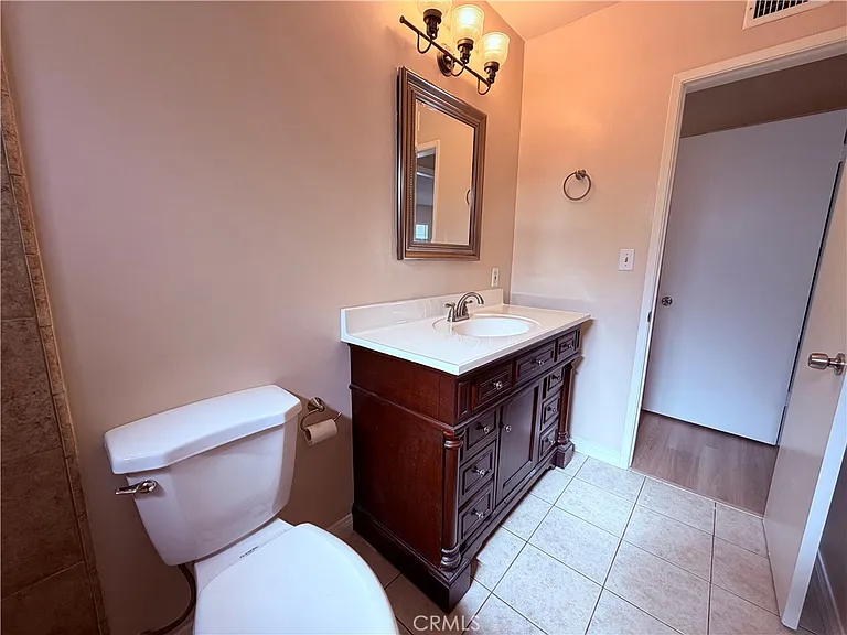 14820 Ragan Dr — Photo 16