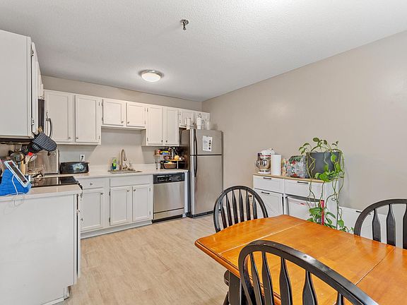 5th image of 115 Lafond Ln APT 7