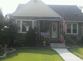 1307 Vanderbilt Ave, Niagara Falls, NY 14305