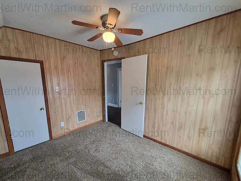 310 N Frederick Ave — Photo 15