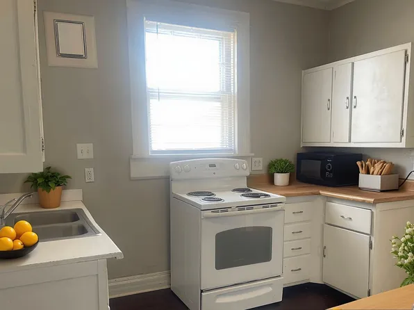 811 N King St, Muncie, IN 47303