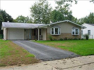 1st image of 5577 Revere Dr