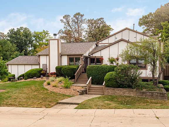 5th image of 1105 Wheaton Oaks Dr #E