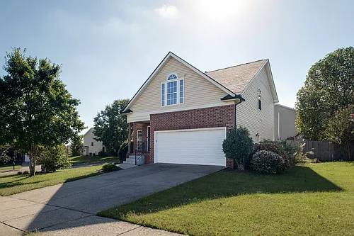 1257 Chapmans Retreat Dr Photo 1