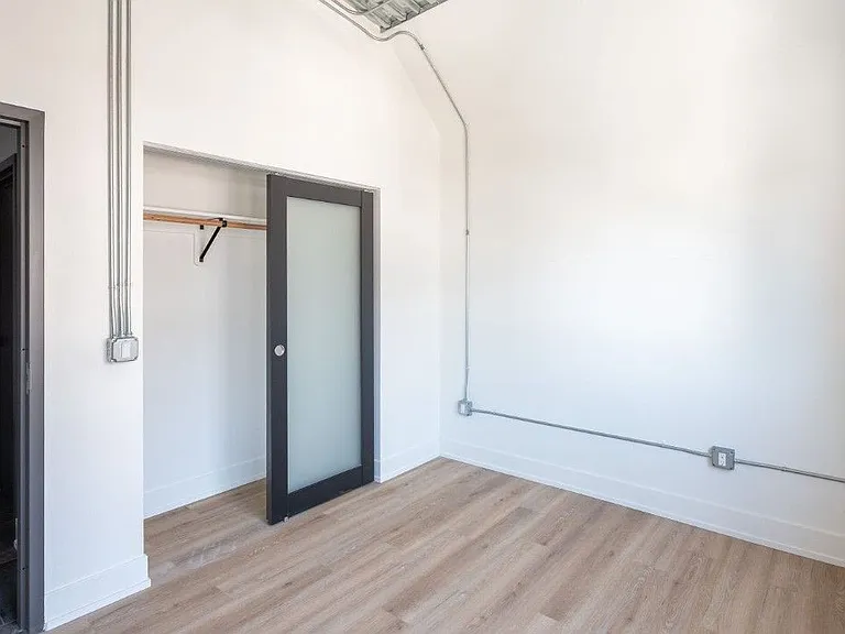 605 S Pacific Ave #202 — Photo 18