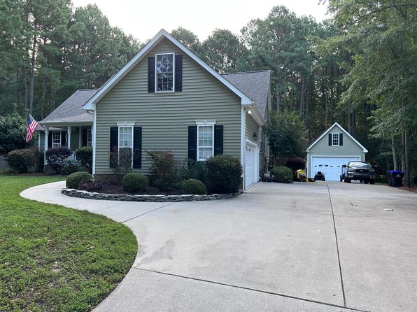 145 Oak Leaf Trl