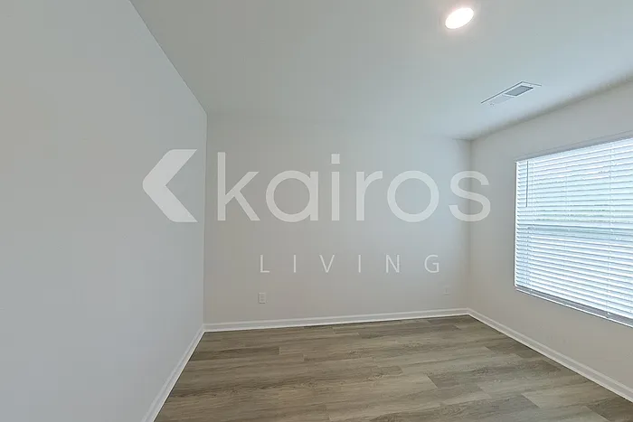 134 Inez Ave — Photo 24