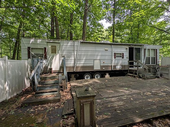 5th image of W6620 Deerwood Drive