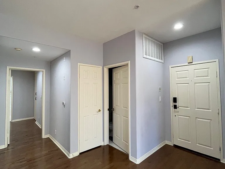 1645 Camden Ave #202 — Photo 15