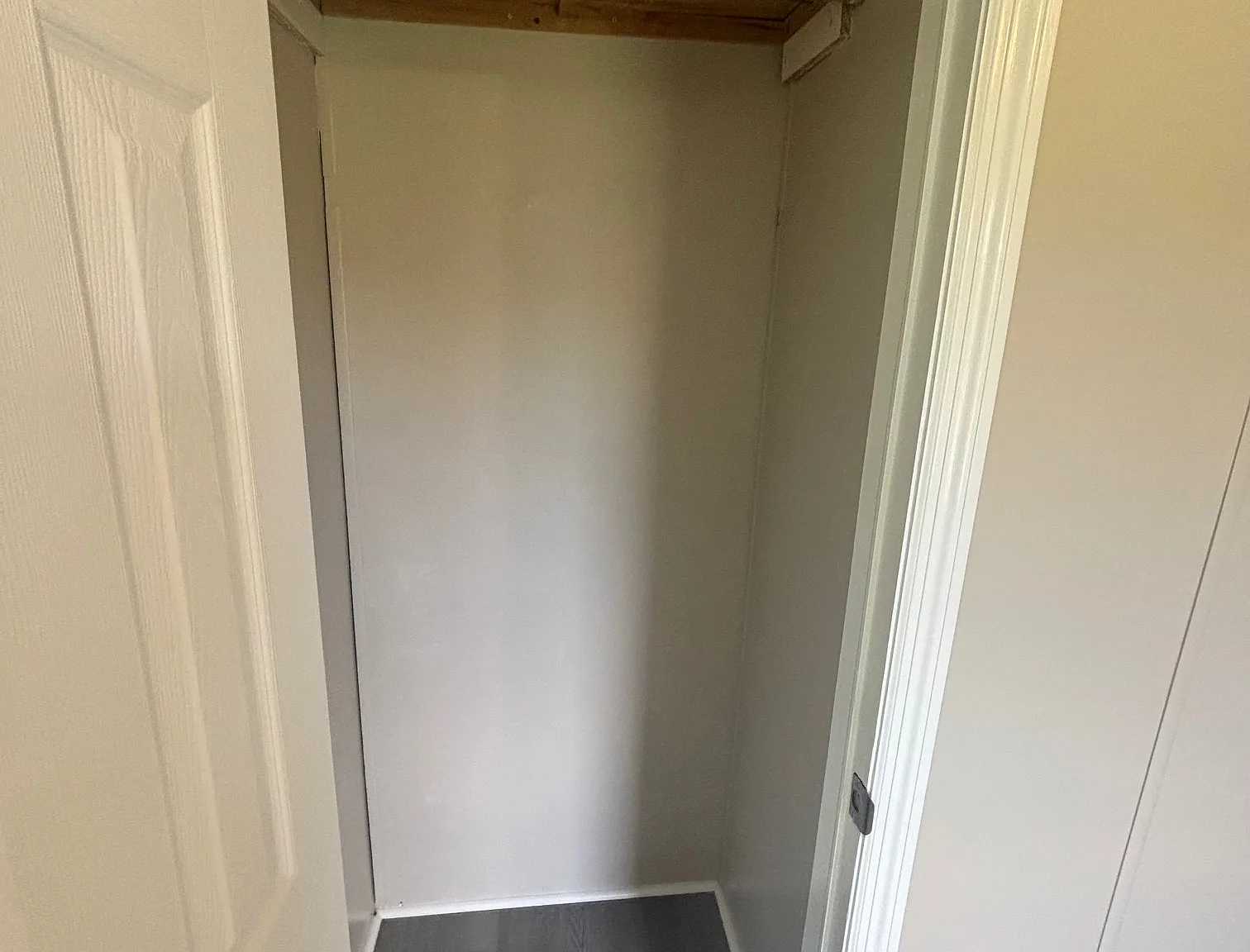 3 bed, 920 sqft, $1,300 — Photo 2
