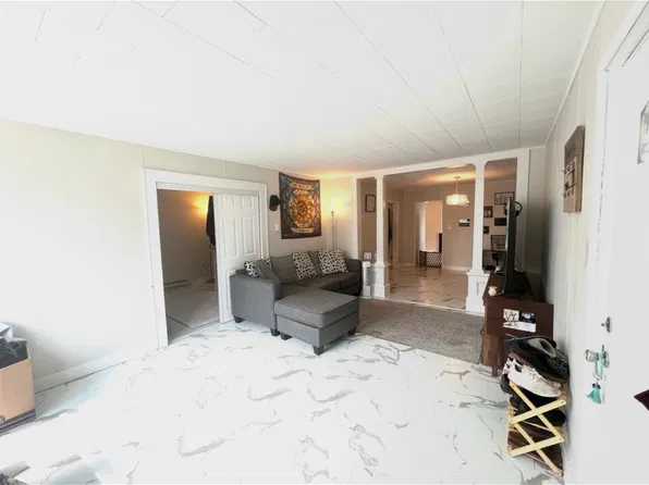 223 Pettebone St APT 1, Duryea, PA 18642