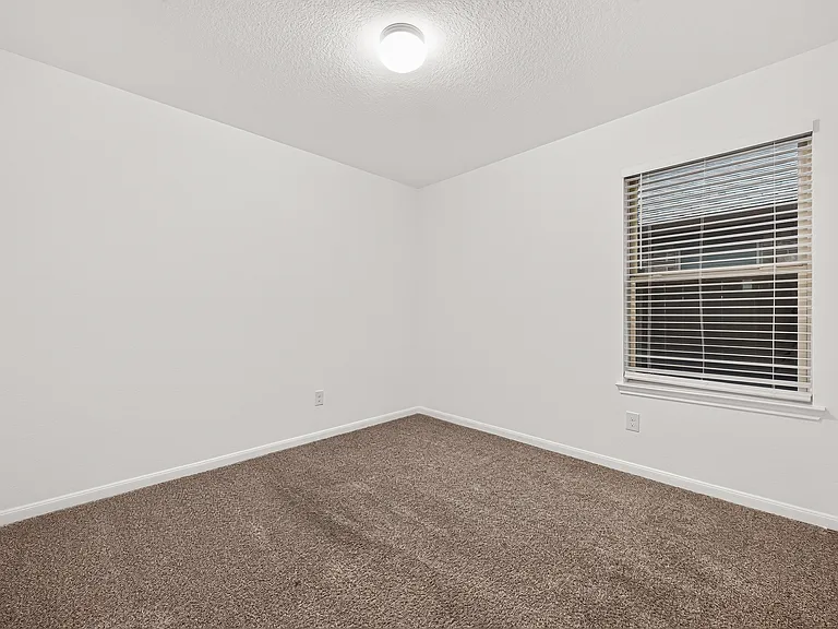 18326 Arcola Bay Ln — Photo 32