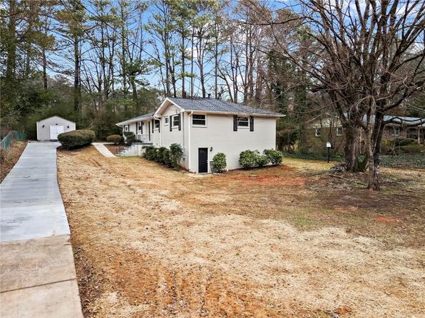 2771 Ridgepark Dr, Tucker, GA 30084