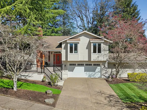 4243 Spring Rock Cir, West Linn, OR 97068