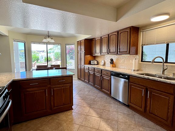3rd image of 12631 N Granville Canyon Way