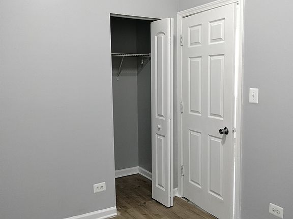 5th image of 5139 S Loomis St #1