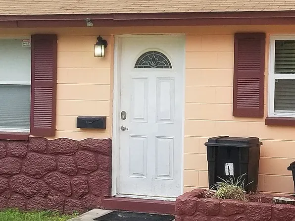 7894 63rd St N, Pinellas Park, FL 33781