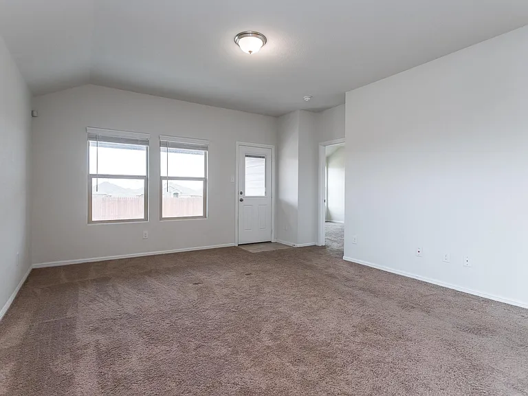 6901 Freeboard Way — Photo 31