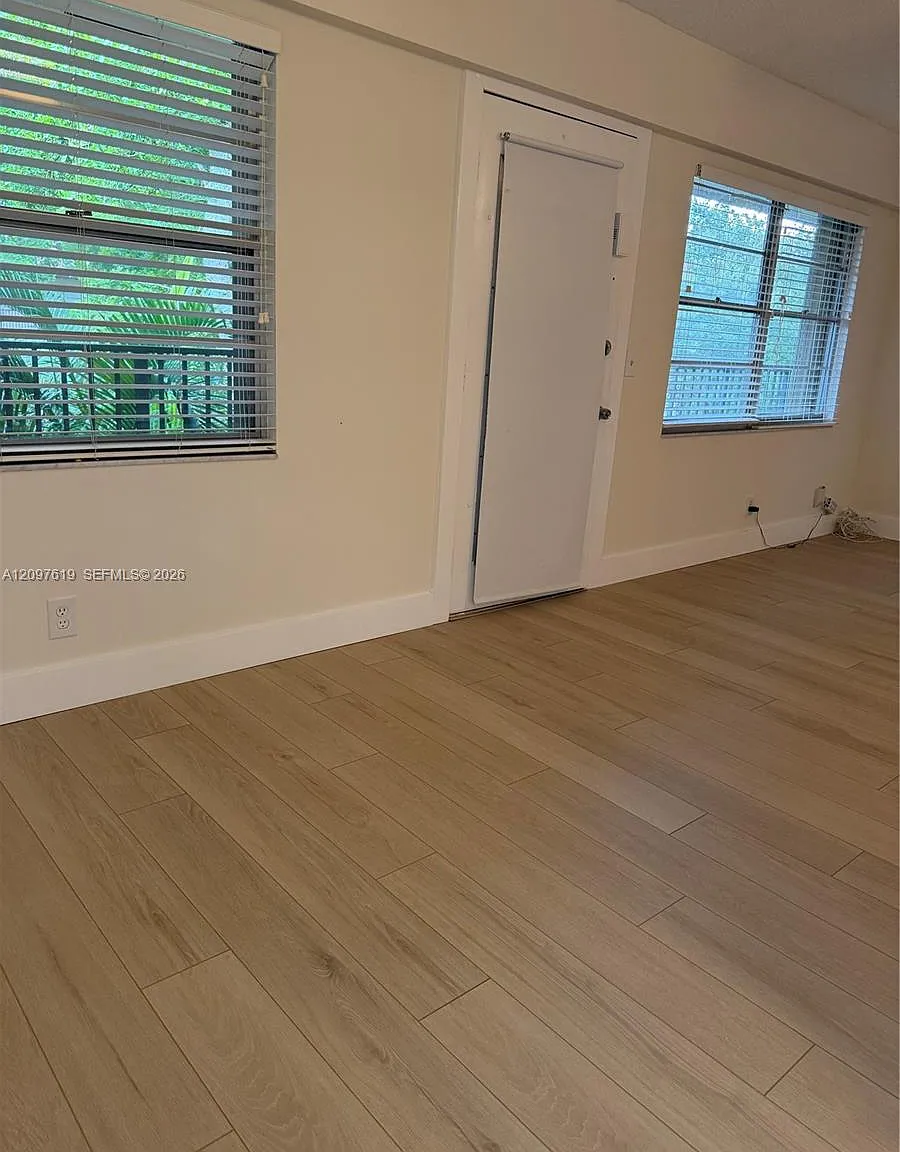 New Hampton At Century Vi — Photo 4