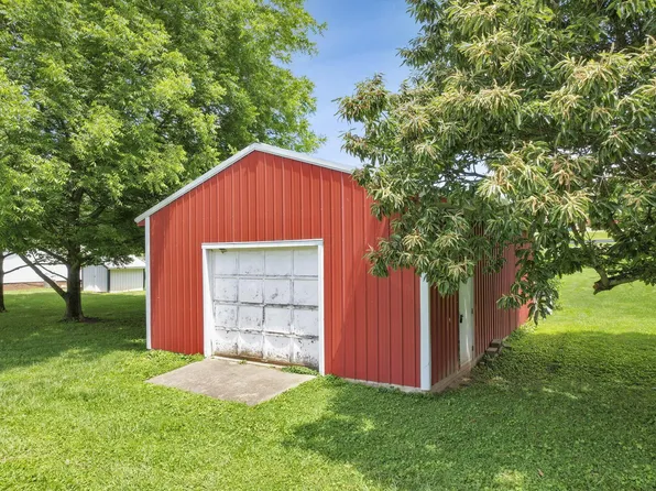 3291 Kosky Dr, Stockport, OH 43787