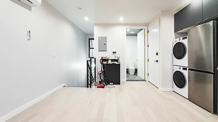 Rented by Jankos Group LLC | media 3