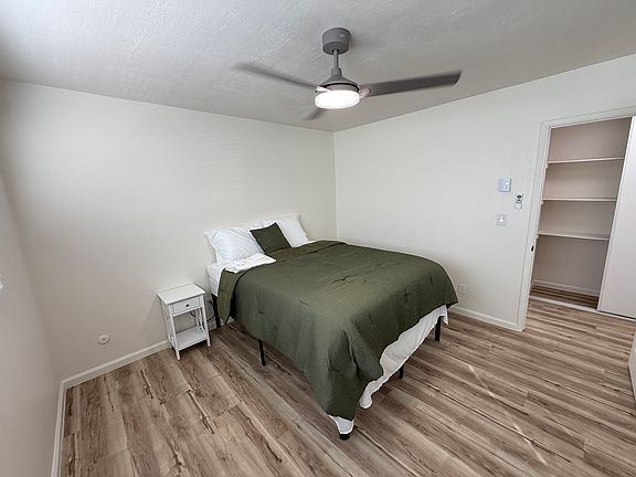 5th image of 4506 Voltaire St #5